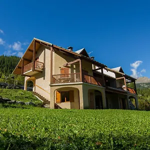 Les Ribambelles Chalet