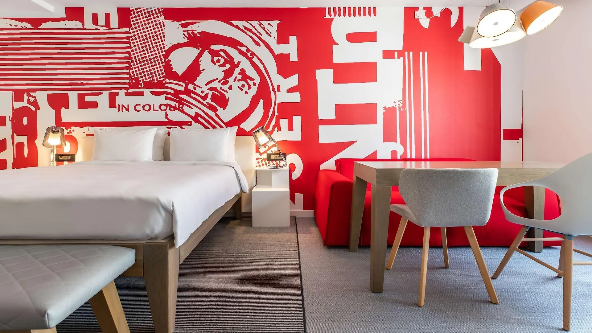 Radisson Red Brussels Hotel 4*,